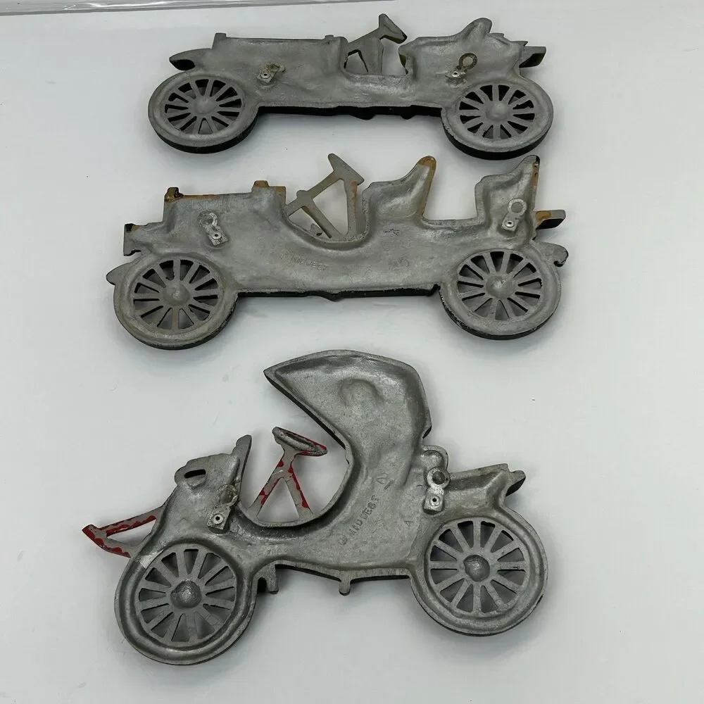 Vintage Midwest Cast Aluminum Wall Hanging Plaques Car Collectibles Set of 3